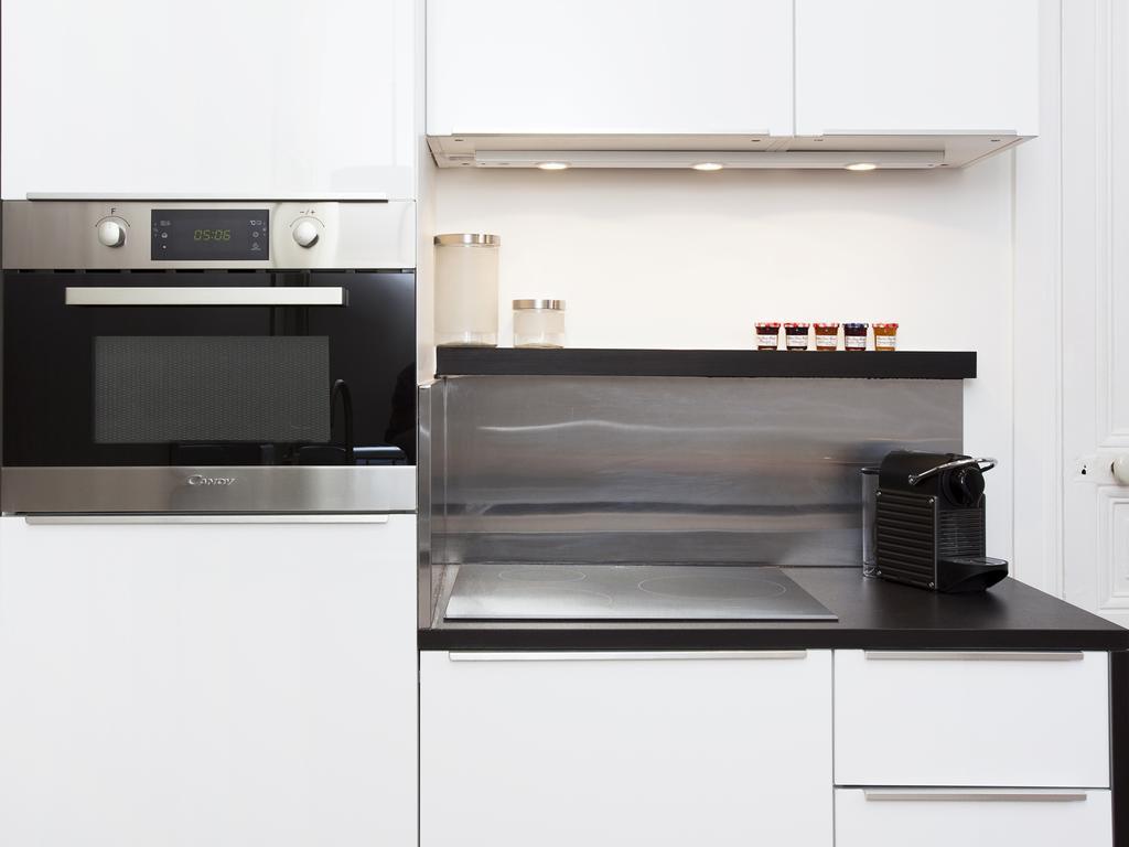 Livinparis - Luxury 2 Bedrooms Le Marais I Pokój zdjęcie