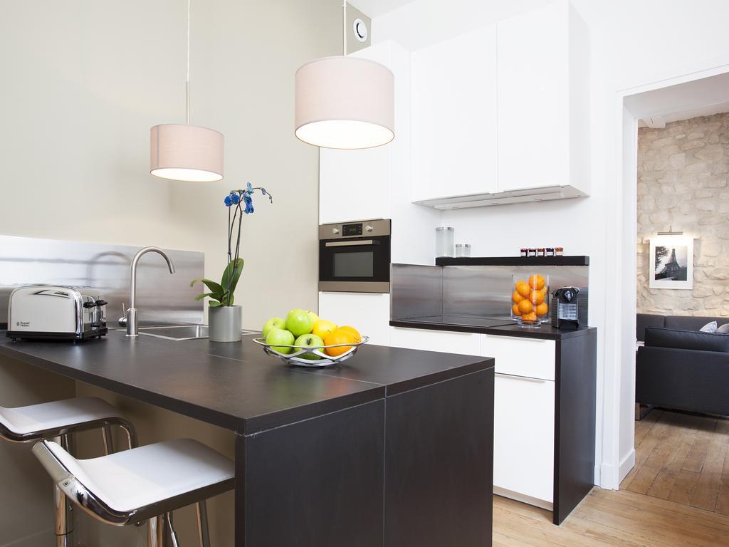 Livinparis - Luxury 2 Bedrooms Le Marais I Pokój zdjęcie