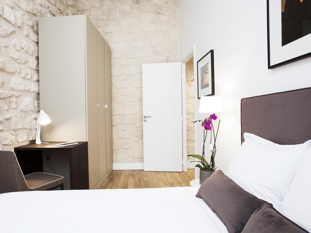 Livinparis - Luxury 2 Bedrooms Le Marais I Pokój zdjęcie