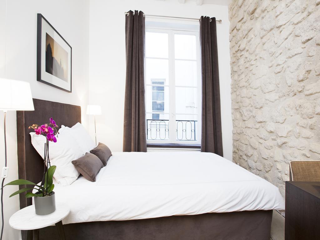 Livinparis - Luxury 2 Bedrooms Le Marais I Pokój zdjęcie